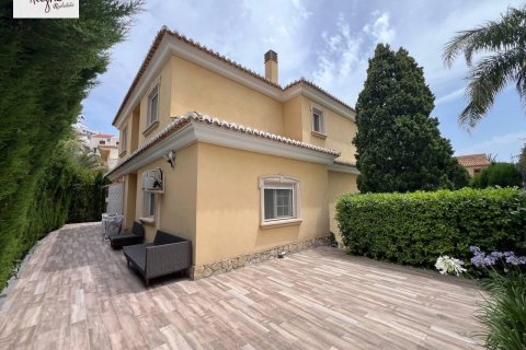 Villa in vendita a Cullera, Valencia, Spagna 5 camere da letto, 400 mq. N° 179295 - foto 4