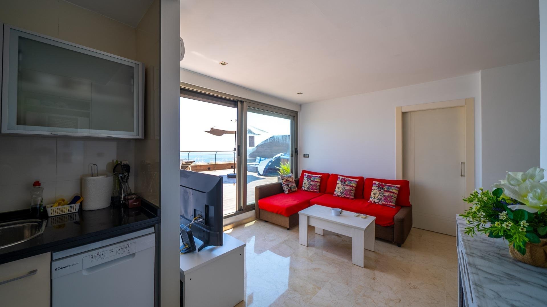 Kattohuoneisto Alicante, Espanja 2 makuuhuonetta, 130 m2 No. 179298