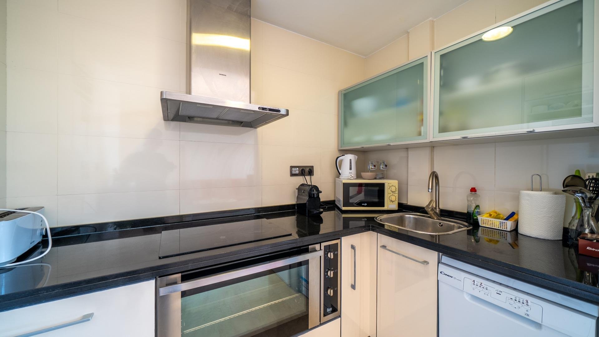 Kattohuoneisto Alicante, Espanja 2 makuuhuonetta, 130 m2 No. 179298