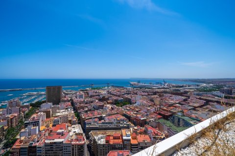 Ático en venta en Alicante, España 2 dormitorios, 130 m2 No. 179298 - foto 5