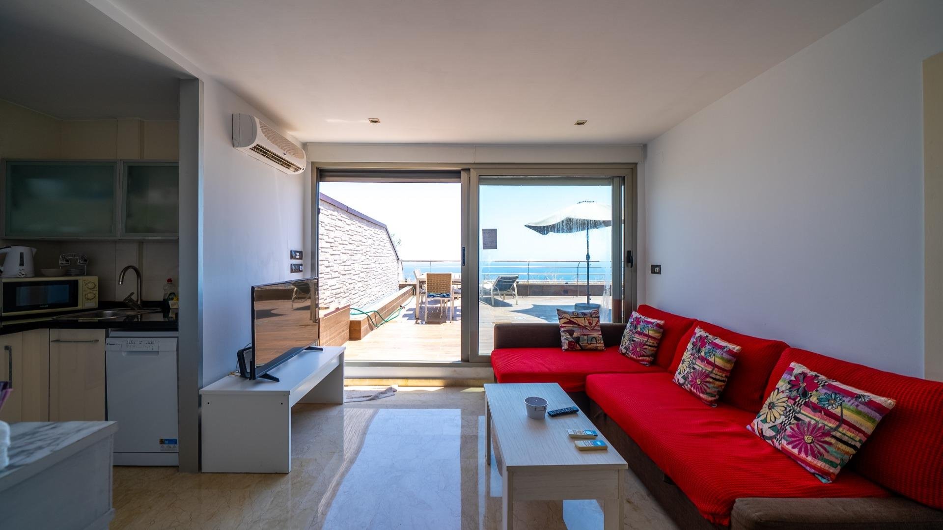Kattohuoneisto Alicante, Espanja 2 makuuhuonetta, 130 m2 No. 179298