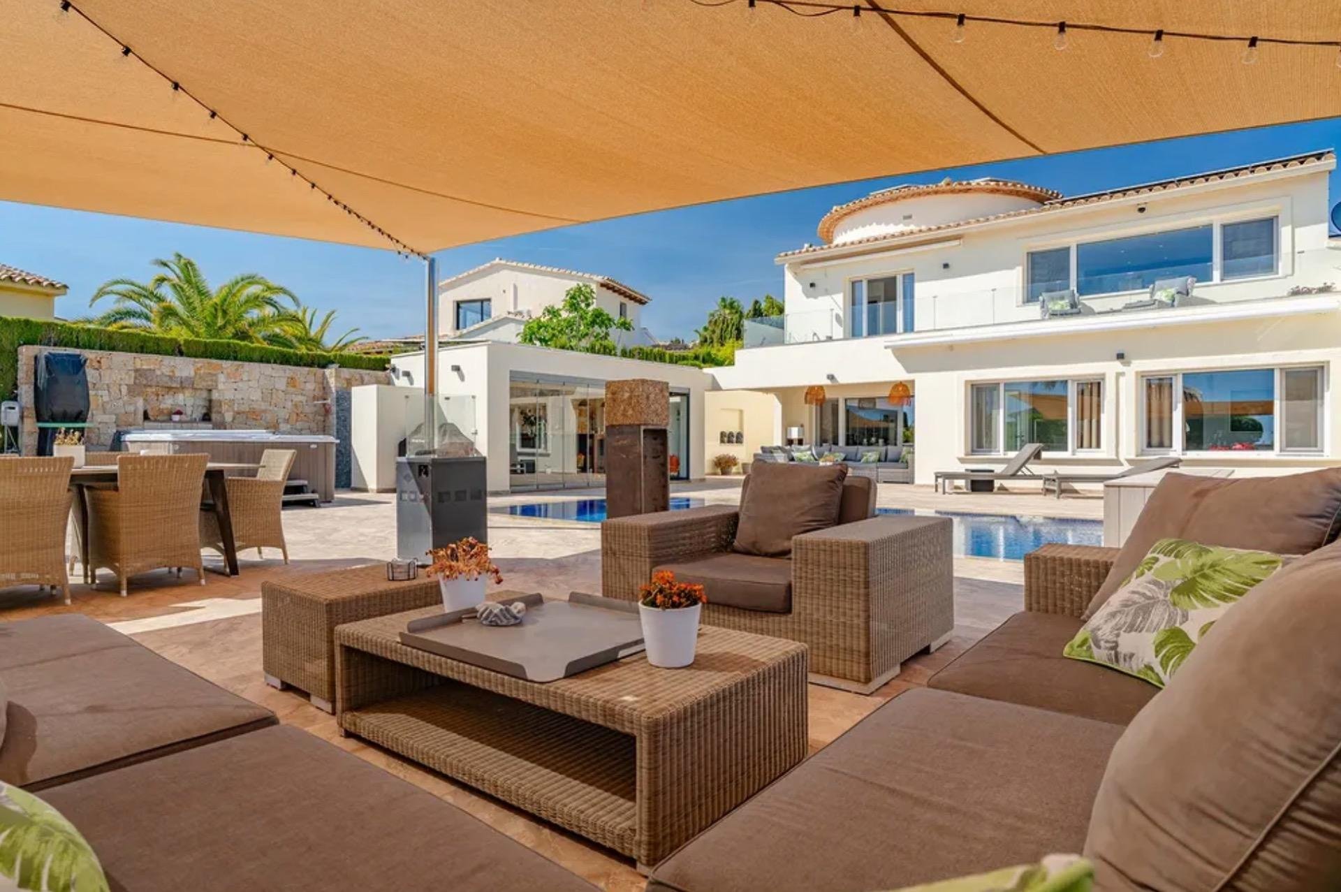 Villa in Moraira, Alicante, Spain 247 sq.m. No. 179296