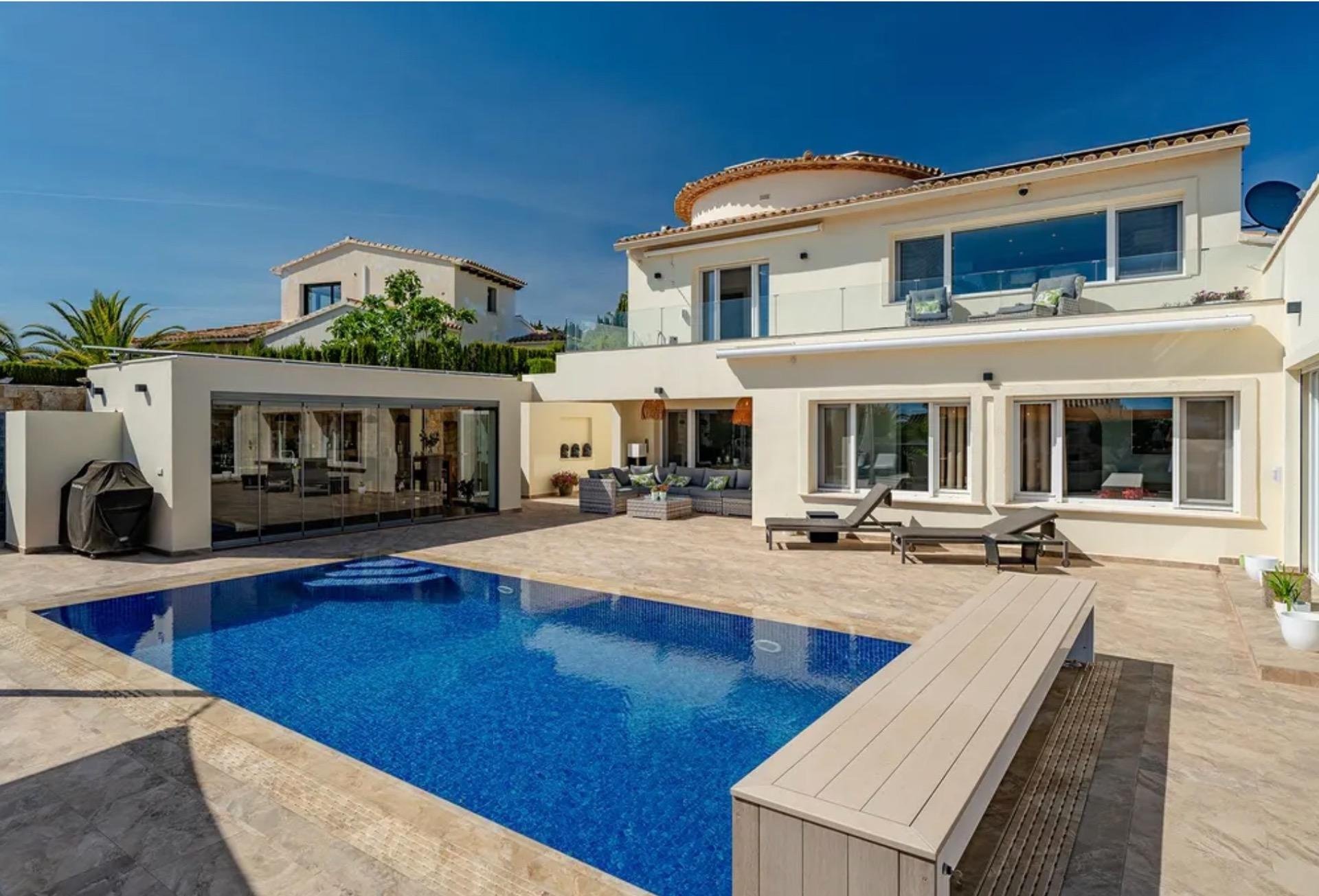 Villa in Moraira, Alicante, Spain 247 sq.m. No. 179296