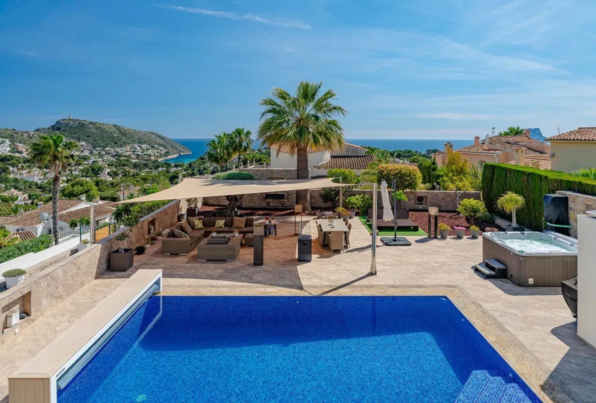 Villa in Moraira, Alicante, Spain 247 sq.m. No. 179296