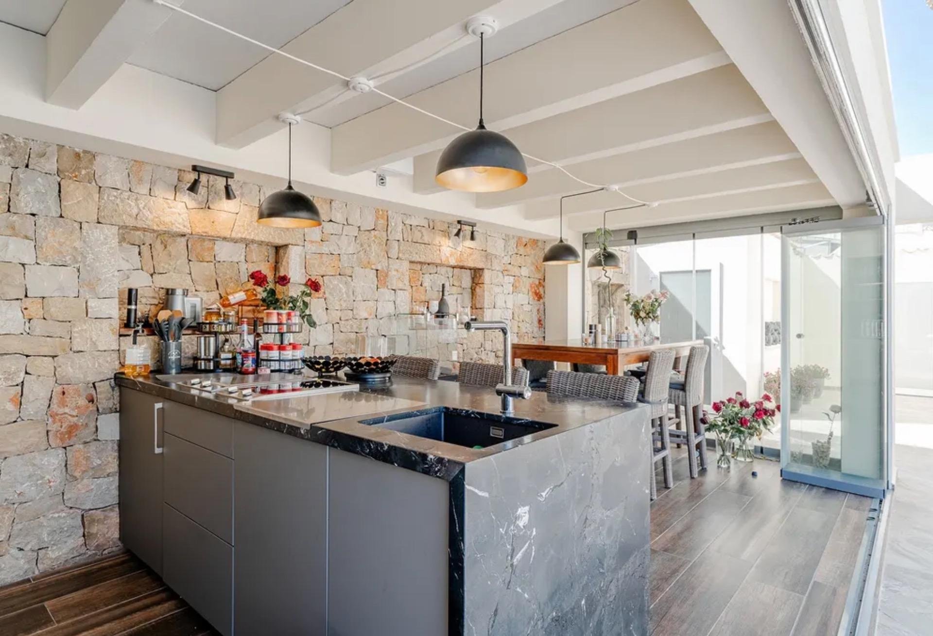 Villa in Moraira, Alicante, Spain 247 sq.m. No. 179296