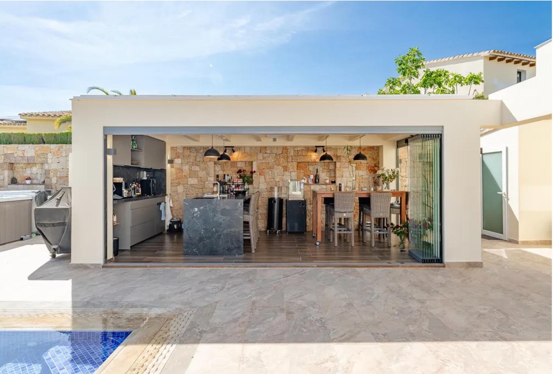 Villa in Moraira, Alicante, Spain 247 sq.m. No. 179296