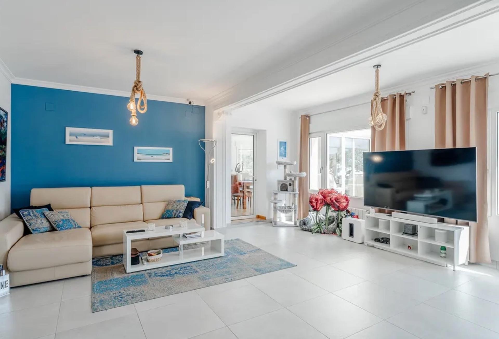 Villa in Moraira, Alicante, Spain 247 sq.m. No. 179296