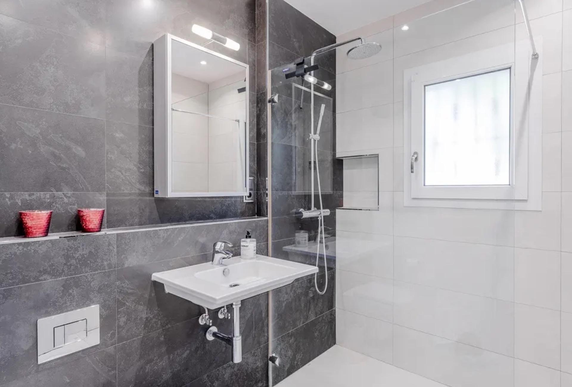 Villa in Moraira, Alicante, Spain 247 sq.m. No. 179296