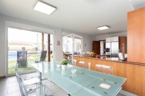 Villa en venta Puerto de la Cruz, Tenerife, España 7 dormitorios, 820 m2 No. 96487 - foto 12