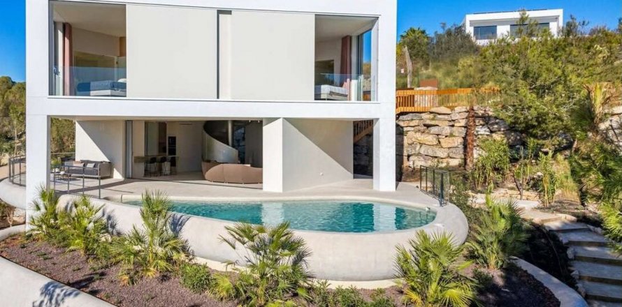 Villa Dehesa De Campoamor, Alicante, Spain 3 bedrooms, 332 sq.m. No. 119342