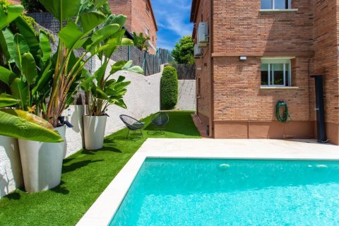 Продажа дома в Эль Масноу, Барселона, Испания 4 спальни, №140797 - фото 3