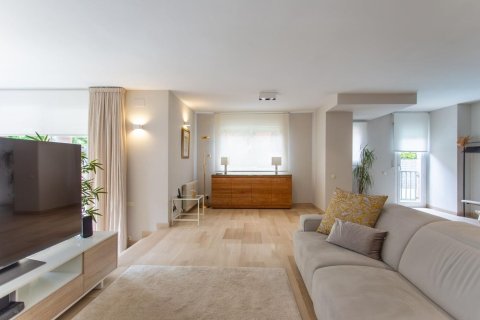 Продажа дома в Эль Масноу, Барселона, Испания 4 спальни, №140797 - фото 16