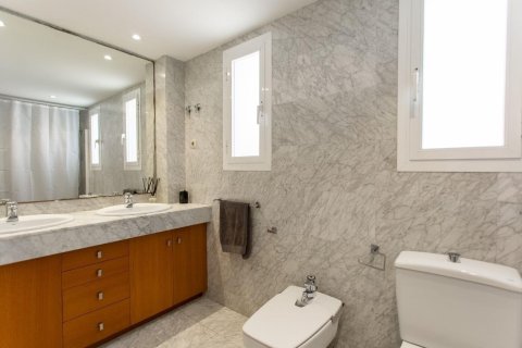 Продажа дома в Эль Масноу, Барселона, Испания 4 спальни, №140797 - фото 23