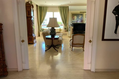 Сasa en venta en Sant Vicenc De Montalt, Barcelona, España 7 dormitorios, No. 140795 - foto 16