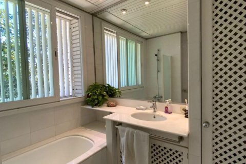 Сasa en venta en Sant Vicenc De Montalt, Barcelona, España 7 dormitorios, No. 140795 - foto 30