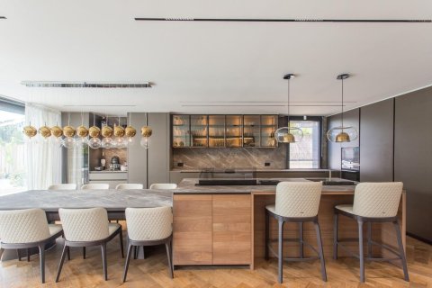 Сasa en venta en Sant Andreu de Llavaneres, Barcelona, España 5 dormitorios, No. 140799 - foto 2