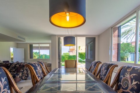 Сasa en venta en Sant Andreu de Llavaneres, Barcelona, España 5 dormitorios, No. 140798 - foto 10