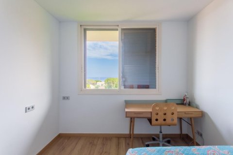 Сasa en venta en Sant Andreu de Llavaneres, Barcelona, España 5 dormitorios, No. 140798 - foto 29