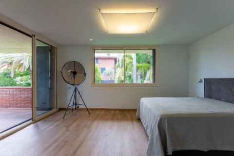 Сasa en venta en Sant Andreu de Llavaneres, Barcelona, España 5 dormitorios, No. 140798 - foto 18