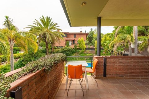 Сasa en venta en Sant Andreu de Llavaneres, Barcelona, España 5 dormitorios, No. 140798 - foto 6