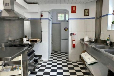 Hus till salu i Sant Vicenc De Montalt, Barcelona, Spanien 9 sovrum, 1600 kvm. Nr. 140794 - foto 18