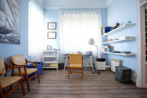 Hus till salu i Sant Vicenc De Montalt, Barcelona, Spanien 9 sovrum, 1600 kvm. Nr. 140794 - foto 14