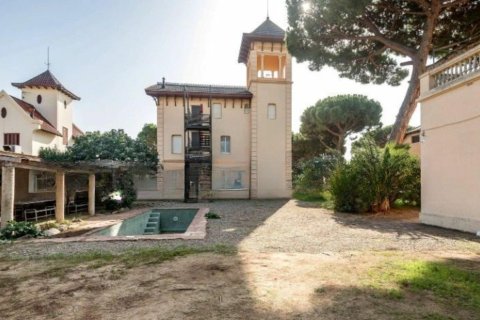 Hus till salu i Sant Vicenc De Montalt, Barcelona, Spanien 9 sovrum, 1600 kvm. Nr. 140794 - foto 28