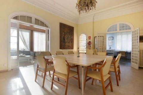 Hus till salu i Sant Vicenc De Montalt, Barcelona, Spanien 9 sovrum, 1600 kvm. Nr. 140794 - foto 15