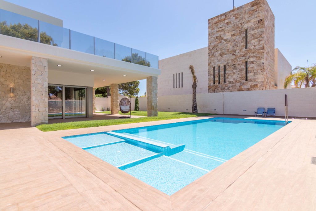 Villa à Campoamor, Alicante, Espagne 5 chambres, 256 m2 No. 144886