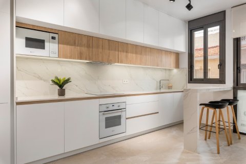 Продажа квартиры в Торревьеха, Аликанте, Испания 2 спальни, 78м2 №144888 - фото 3