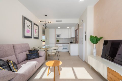 Huoneisto myytävänä Los Balcones, Alicante, Espanja, 2 makuuhuonetta, 63 m2 No. 144890 - kuva 3