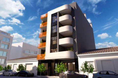 Apartamento en venta en Torrevieja, Alicante, España 2 dormitorios, 97 m2 No. 144887 - foto 1
