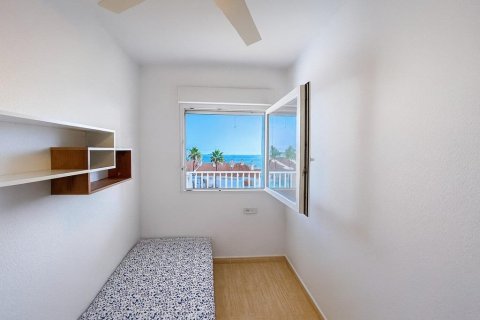 Townhouse for sale in Cabo Roig, Alicante, Spain 3 bedrooms, 99 sq.m. No. 146901 - photo 21