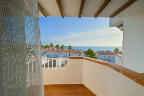 Townhouse for sale in Cabo Roig, Alicante, Spain 3 bedrooms, 99 sq.m. No. 146901 - photo 17