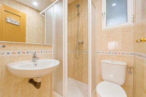 Townhouse for sale in Cabo Roig, Alicante, Spain 3 bedrooms, 99 sq.m. No. 146901 - photo 19