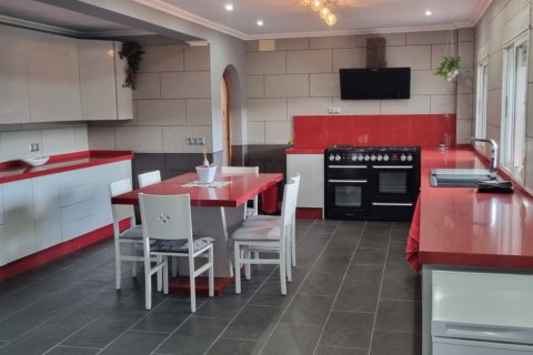 Продажа виллы в Хондон-де-лос-Фрайлес, Аликанте, Испания 6 спален, 516м2 №146904 - фото 12
