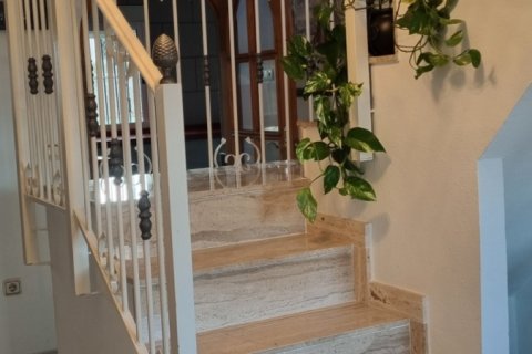 Продажа виллы в Хондон-де-лос-Фрайлес, Аликанте, Испания 6 спален, 516м2 №146904 - фото 16