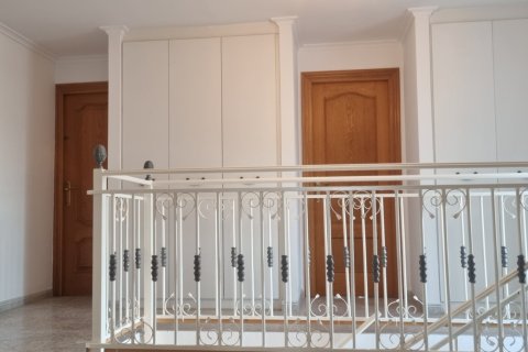 Продажа виллы в Хондон-де-лос-Фрайлес, Аликанте, Испания 6 спален, 516м2 №146904 - фото 17