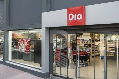 Veikals Spānijā 575 m2 Nr. 154864