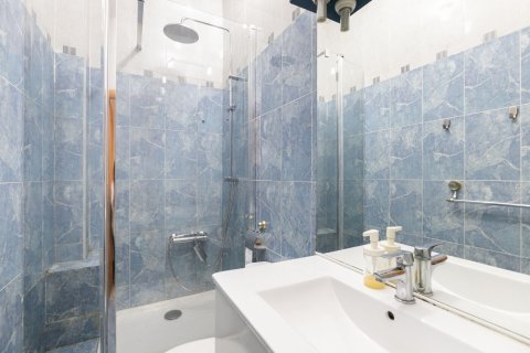 Apartamento en venta en Barcelona, España 3 dormitorios, No. 140830 - foto 24