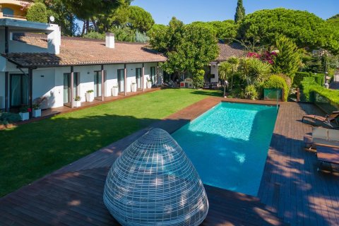 Продажа дома в Калонже, Герона, Испания 6 спален,  №140834 - фото 5