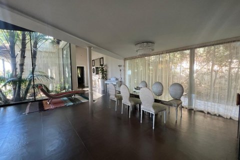 Продажа дома в Калонже, Герона, Испания 6 спален,  №140834 - фото 15