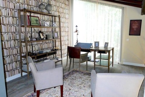 Продажа дома в Калонже, Герона, Испания 6 спален,  №140834 - фото 19