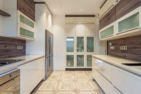 Продажа дома в Пладжа-де-Аро, Герона, Испания 4 спальни, 1050м2 №140828 - фото 24