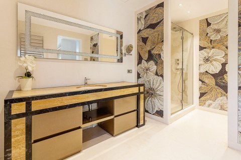 Продажа дома в Пладжа-де-Аро, Герона, Испания 4 спальни, 1050м2 №140828 - фото 12