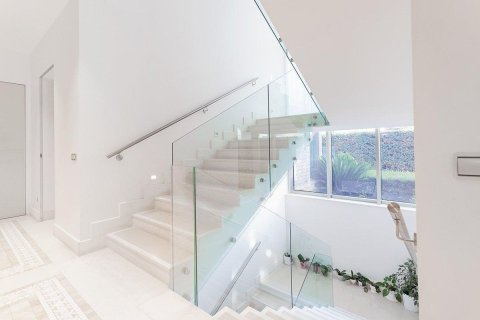 Продажа дома в Пладжа-де-Аро, Герона, Испания 4 спальни, 1050м2 №140828 - фото 29