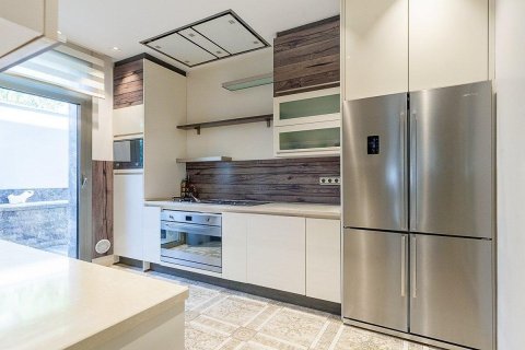 Продажа дома в Пладжа-де-Аро, Герона, Испания 4 спальни, 1050м2 №140828 - фото 22