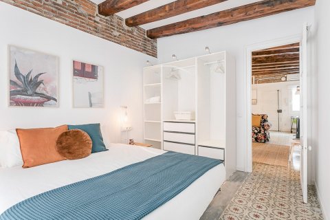 Apartment à vendre à Barcelona, Espagne, 2 chambres, No. 140833 - photo 17