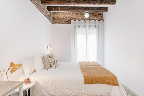 Apartment à vendre à Barcelona, Espagne, 2 chambres, No. 140833 - photo 23