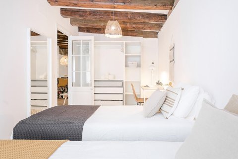 Apartment à vendre à Barcelona, Espagne, 2 chambres, No. 140833 - photo 29